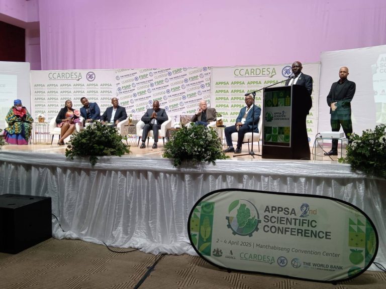 Minister Mofosi at the 2nd Scientific Conference